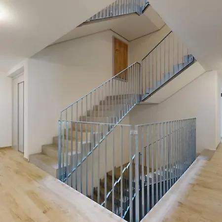 Furnished Apartement #209 - Swiss Apartamento *